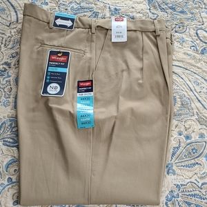 Wrangler Khaki Pants
